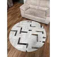 150cm Round Patchwork Cream Brown Chevron Cowhide Floor Rug