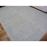 Avenue Design Knotted Texture Black and White Floor Area Rug