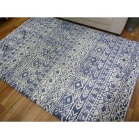 Dual Textured Contemporary Design Sif Blue/White Tribal Pattern Floor Area Rugs